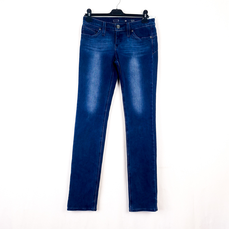 Levi's Low Rise Straight Talla España 40 W28 de Segunda Mano