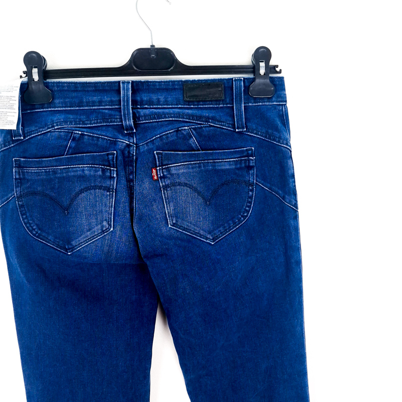 Levi's Low Rise Straight Talla España 40 W28 de Segunda Mano