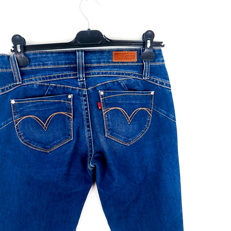 Levi's Low Rise Skinny Talla España 38 W28 de Segunda Mano