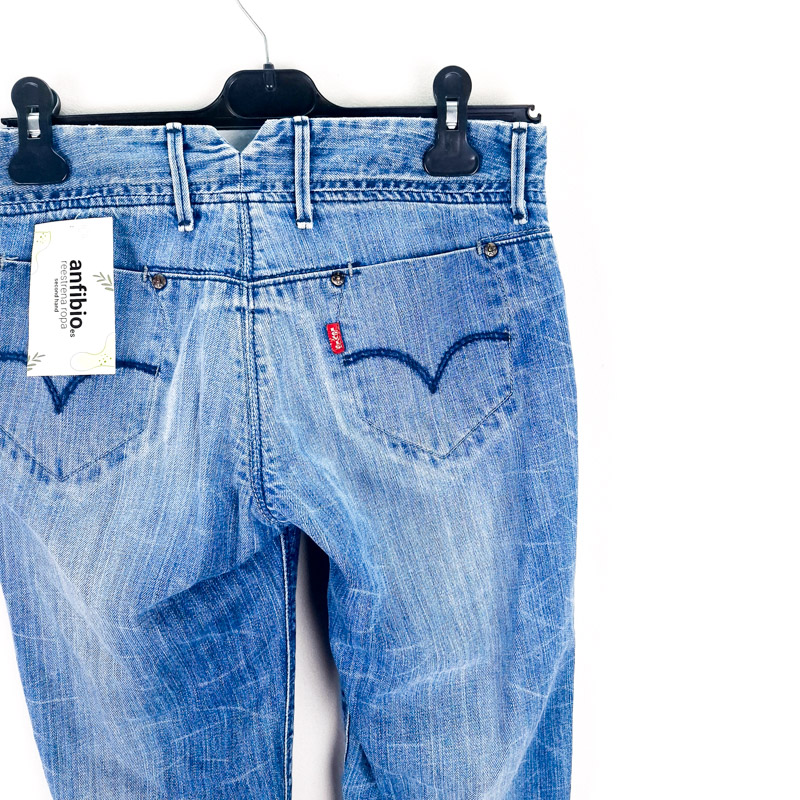 Levi's Blue Pirata Talla España 40 W29 de Segunda Mano