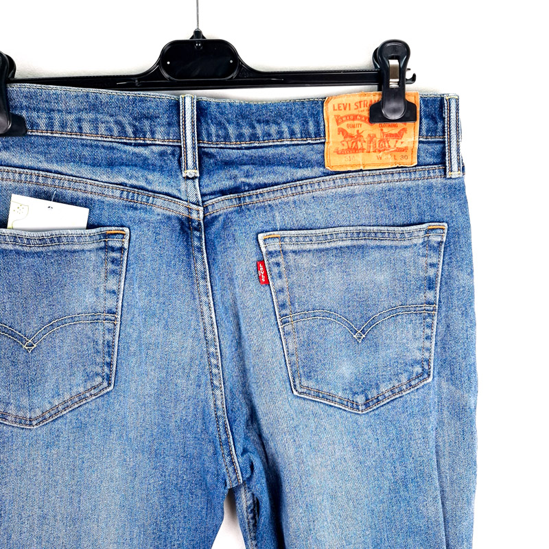 Levi's 514 Talla España 42-44 W32 de Segunda Mano