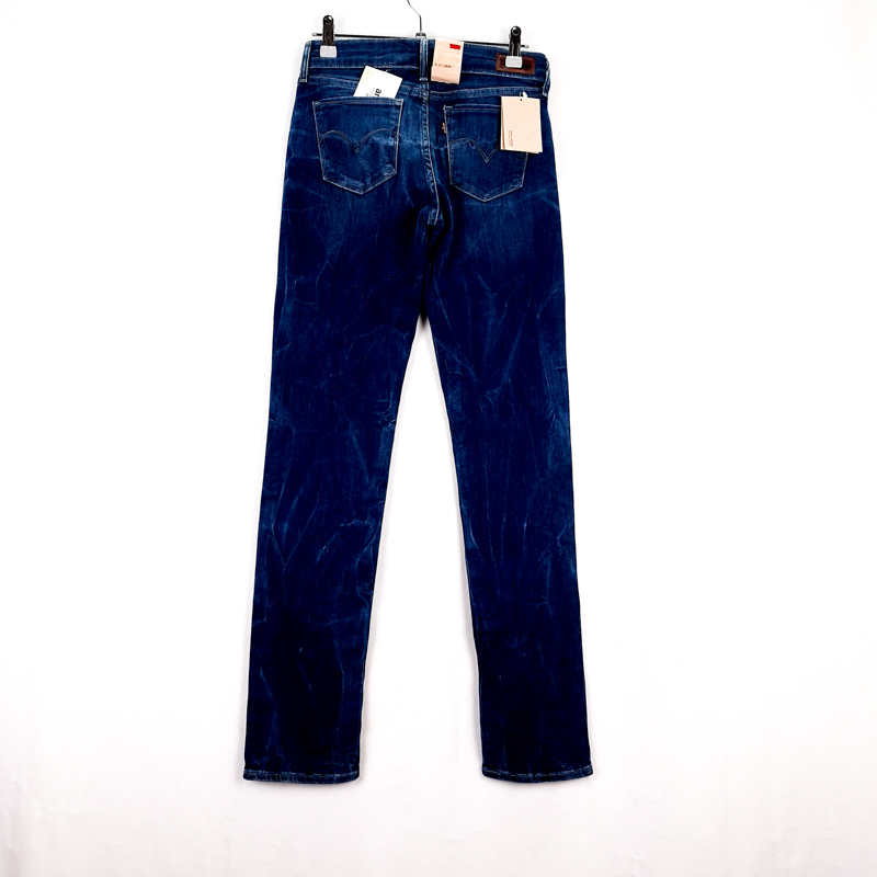 Levi's Demi Curve Modern Rise Straight nuevos Talla España 34-36 W26 de Segunda Mano
