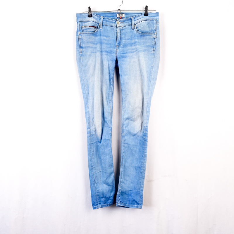 Tommy Hilfiger Talla España 44 W31 de Segunda Mano