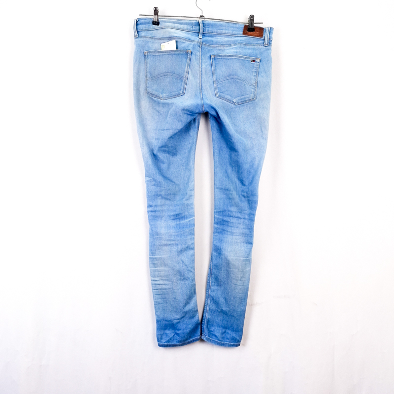 Tommy Hilfiger Talla España 44 W31 de Segunda Mano
