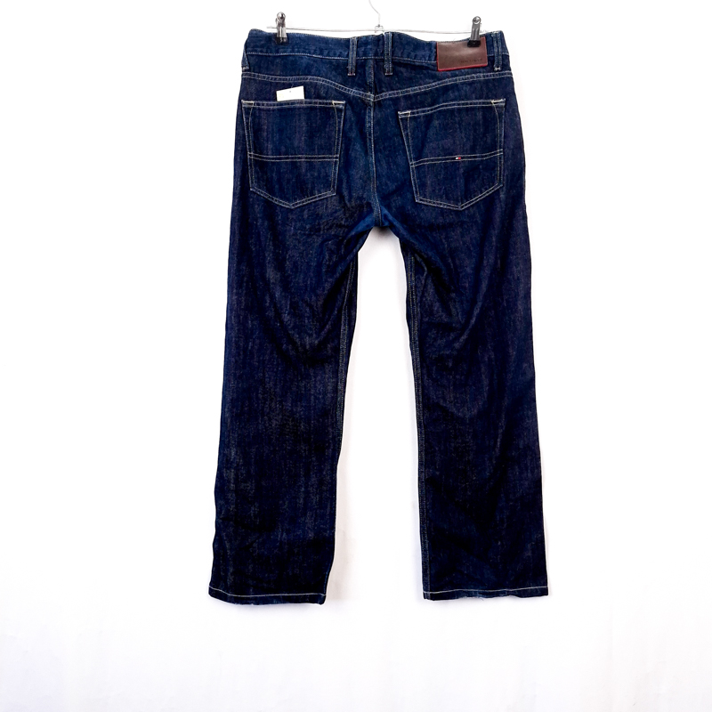 Tommy Hilfiger Talla España 46-48 W36 de Segunda Mano