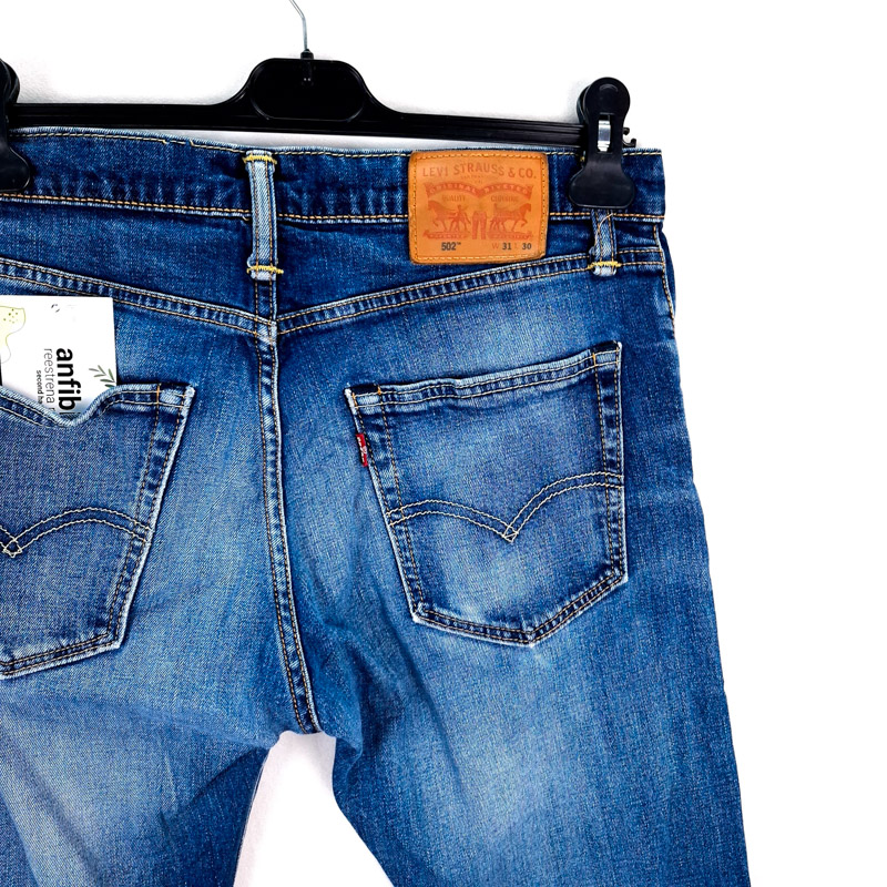 Levi's 502 Talla España 40 W31 de Segunda Mano