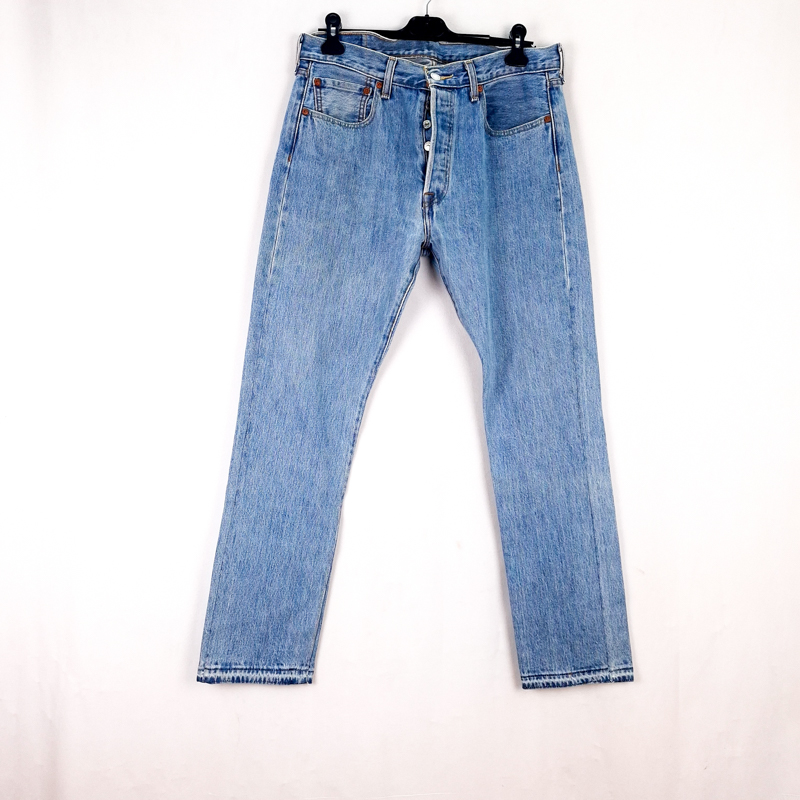 Levi's 501 Talla España 42 W33 de Segunda Mano