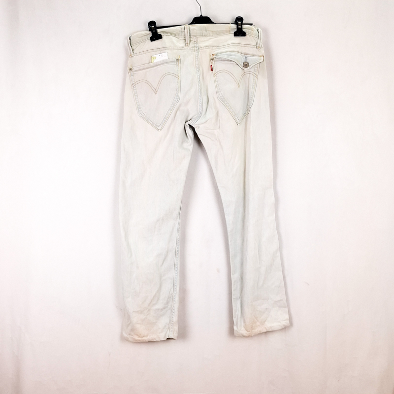 Levi's 504 Straight Talla España 46 W33 de Segunda Mano