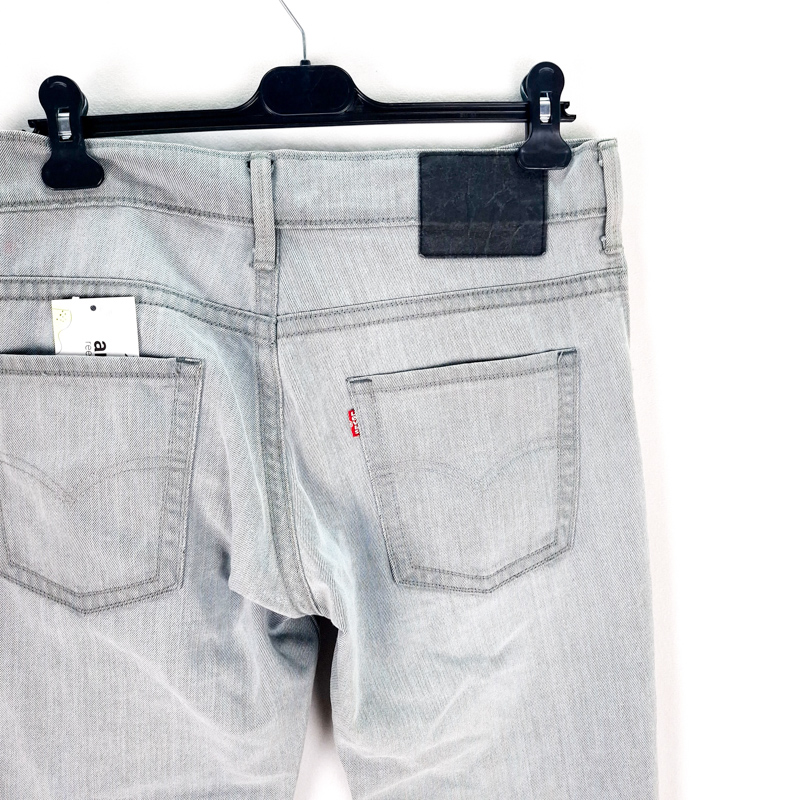 Levi's Talla España 42-44 de Segunda Mano
