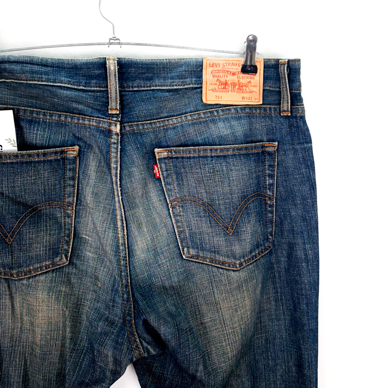 Levi's 751 Talla España 52 W38 de Segunda Mano