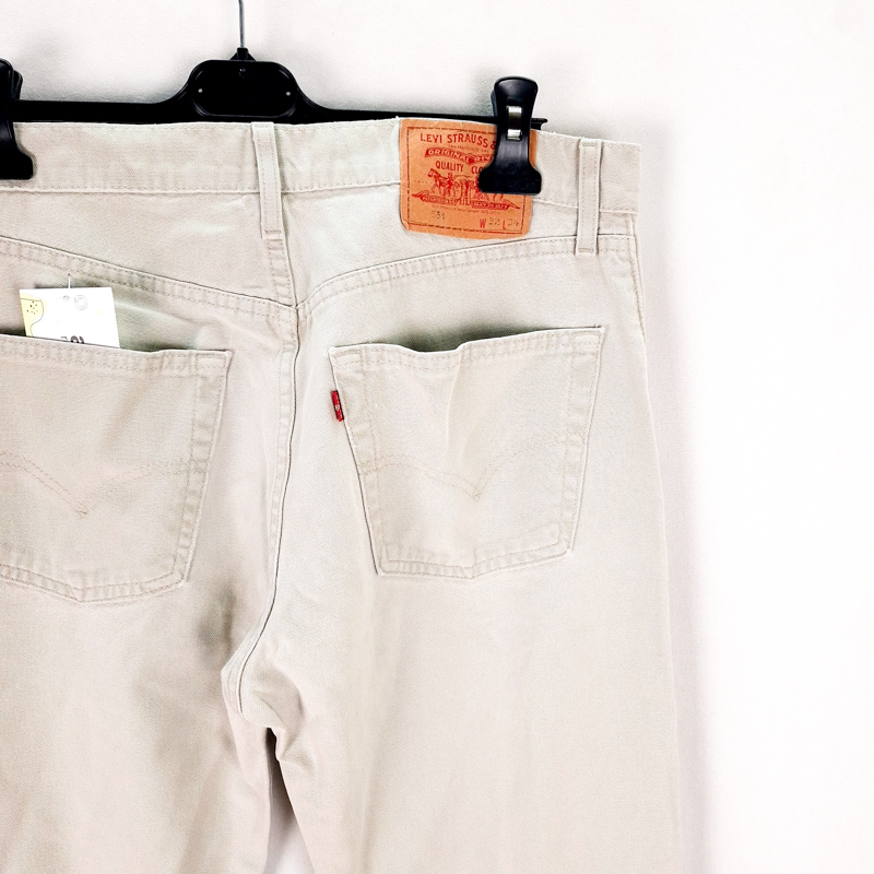 Levi's 551 Talla España 42 W32 de Segunda Mano