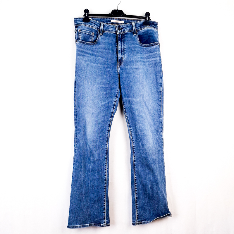 Levi's 721 High Rise Bootcut Talla España 44-46 W33 de Segunda Mano