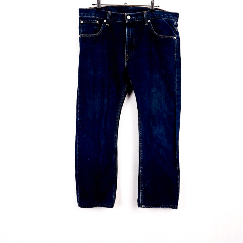 Levi's 504 Talla España 46 W33 de Segunda Mano