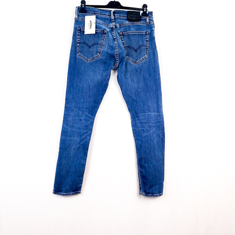 Levi's 512 Premium Talla España 40 W32 de Segunda Mano