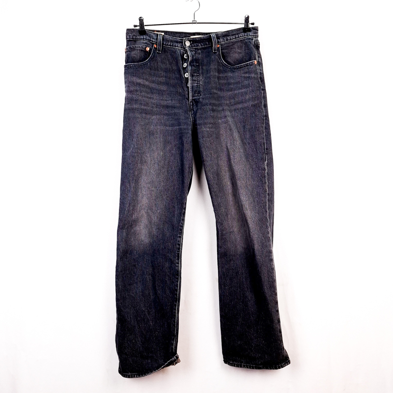 Levi's Ribcage Straight Premium Talla España 44 W31 de Segunda Mano