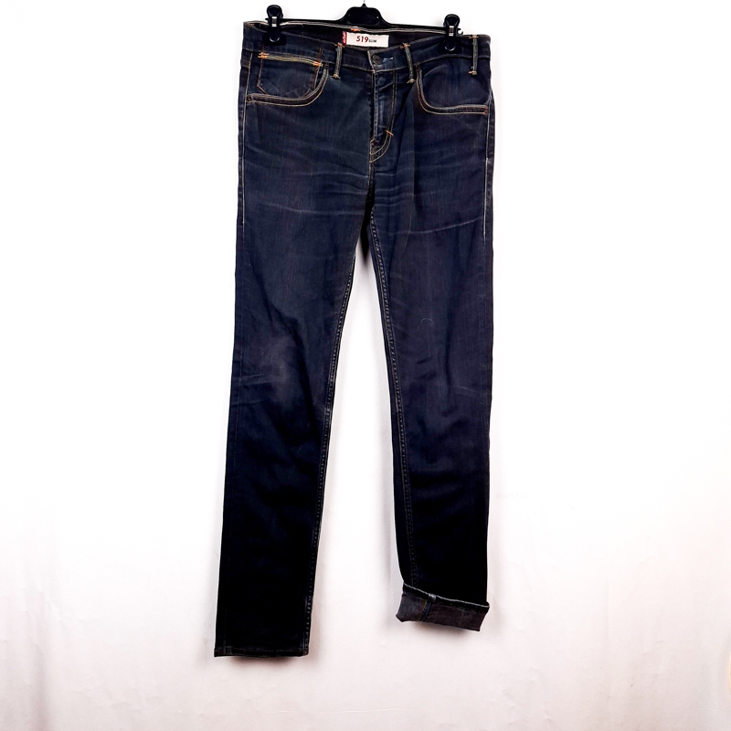 Levi's 519 Slim Talla España 44 W33 de Segunda Mano