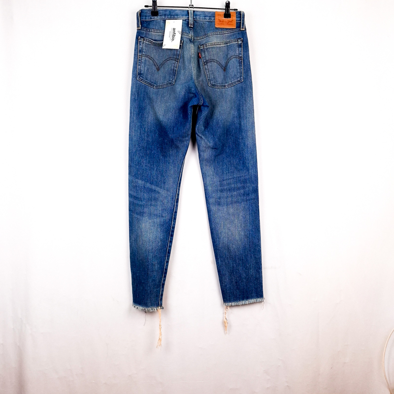 Levi's White Oak Talla España 36 W25 de Segunda Mano