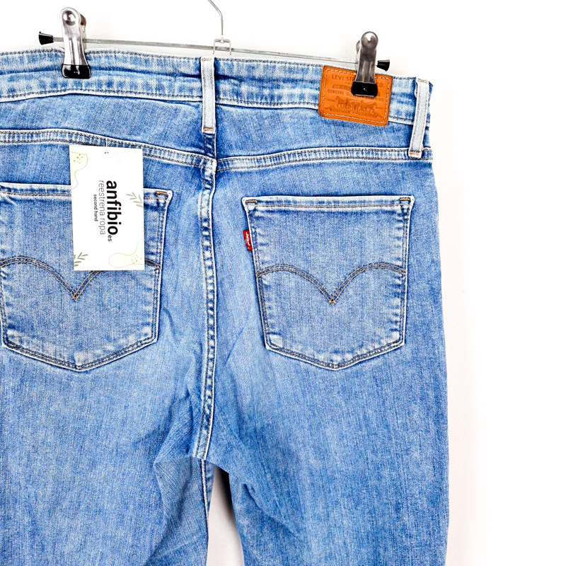 Levi's 721 Premium Talla España 36-38 W29 de Segunda Mano