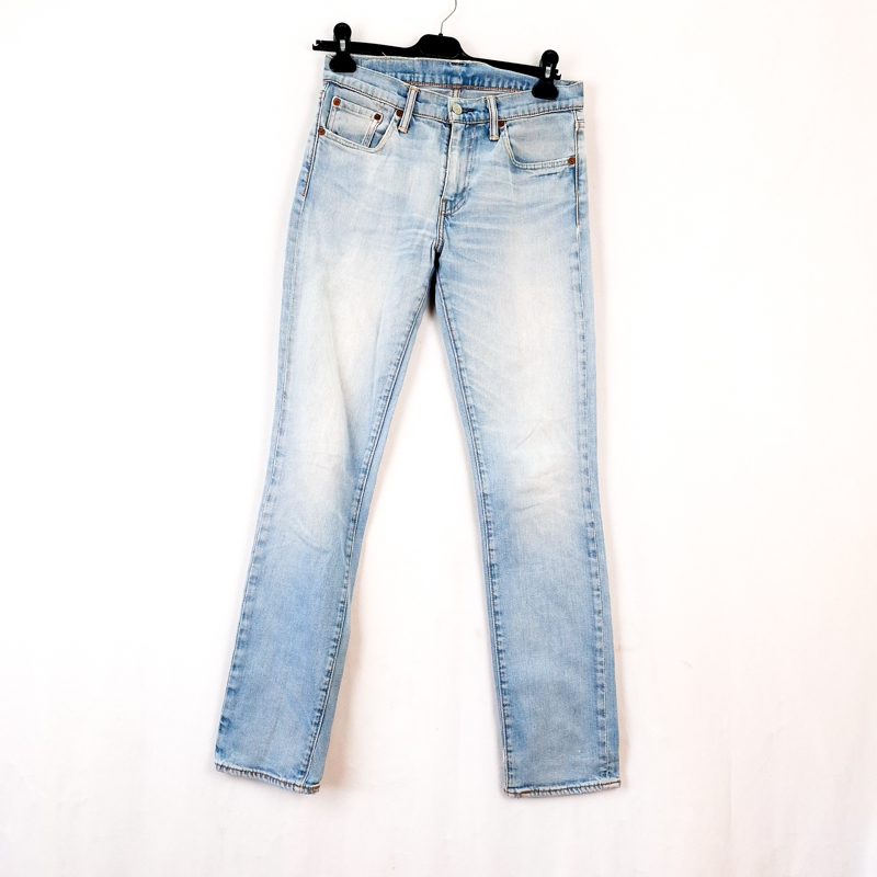 Levi's 511 Talla España 38 W29 de Segunda Mano.