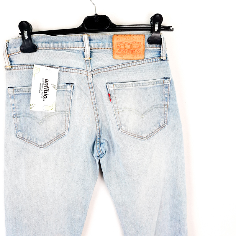 Levi's 511 Talla España 38 W29 de Segunda Mano.