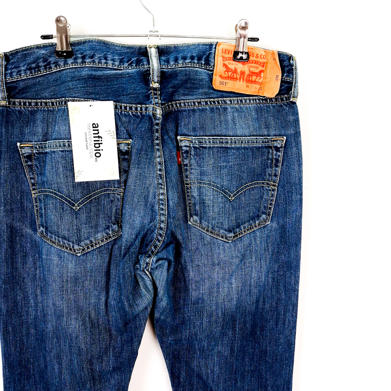 Levi's 501 Talla España 40 W30 de Segunda Mano.