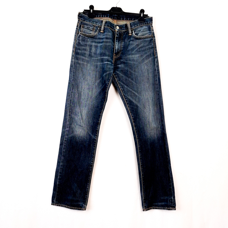 Levi's 504 Talla España 40 W30 de Segunda Mano.