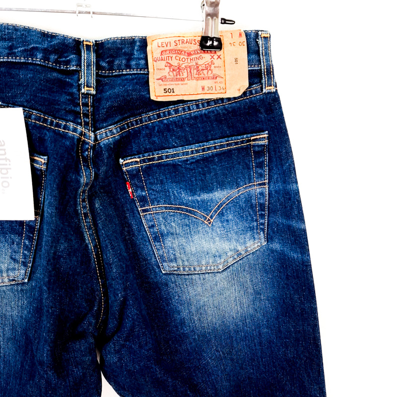 Levi's 501 Talla España 36-38 W30 de Segunda Mano.