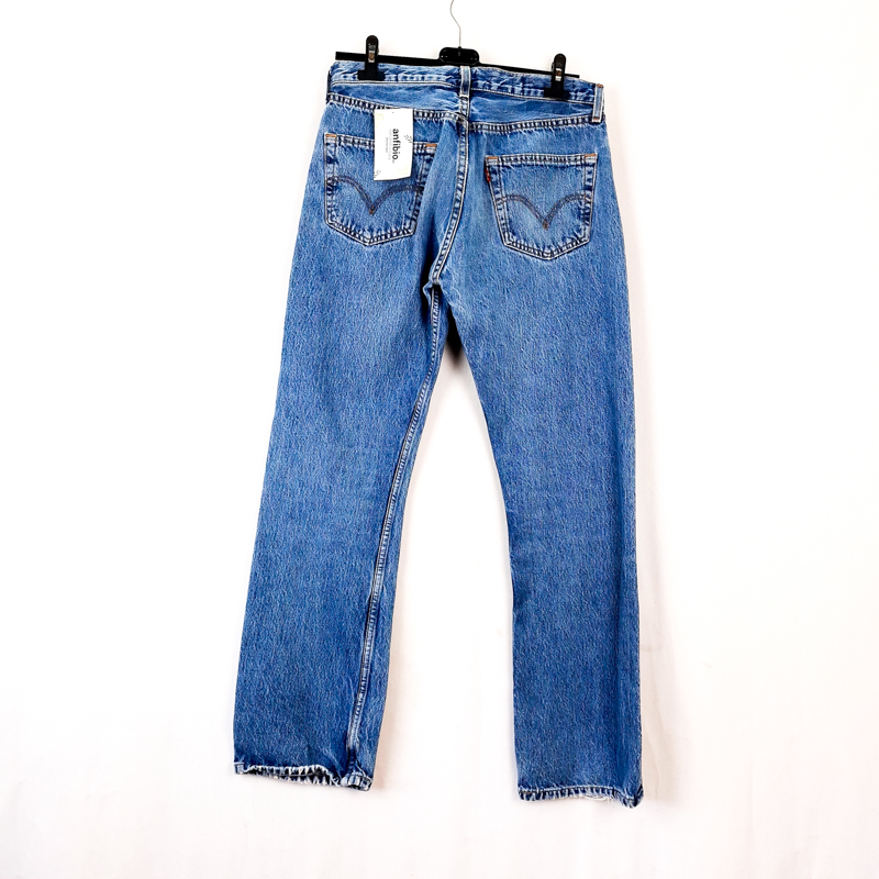 Levi's 501 Talla España 40 W32 de Segunda Mano.