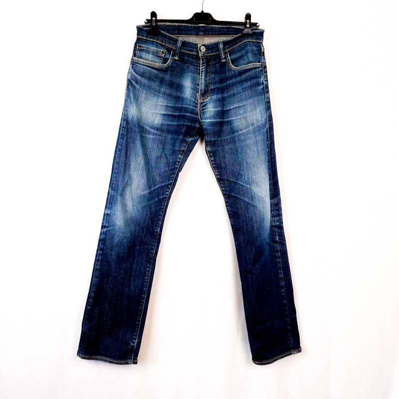 Levi's 504 Talla España 40 W31 de Segunda Mano