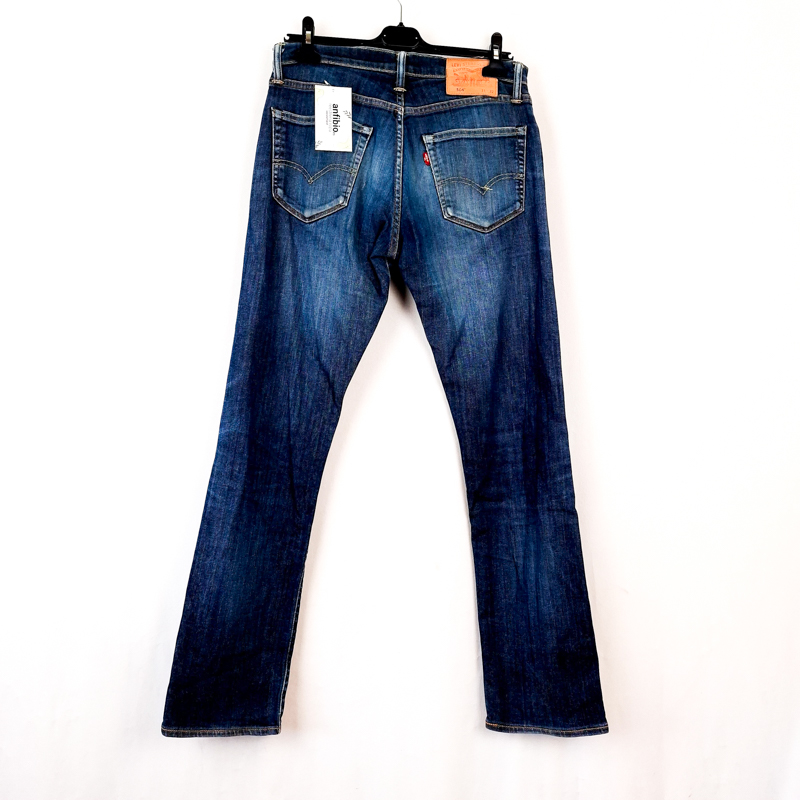 Levi's 504 Talla España 40 W31 de Segunda Mano