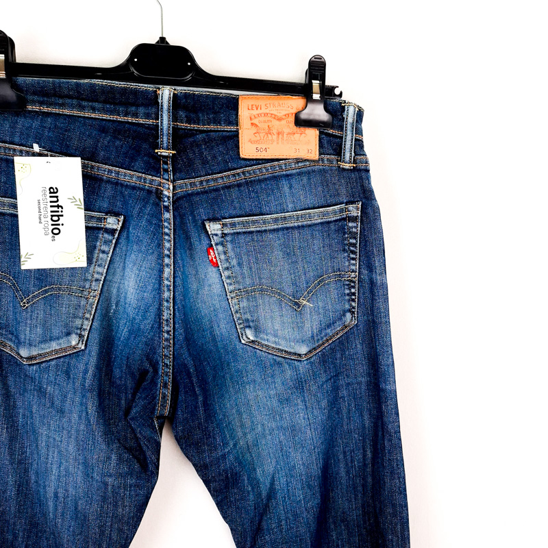 Levi's 504 Talla España 40 W31 de Segunda Mano