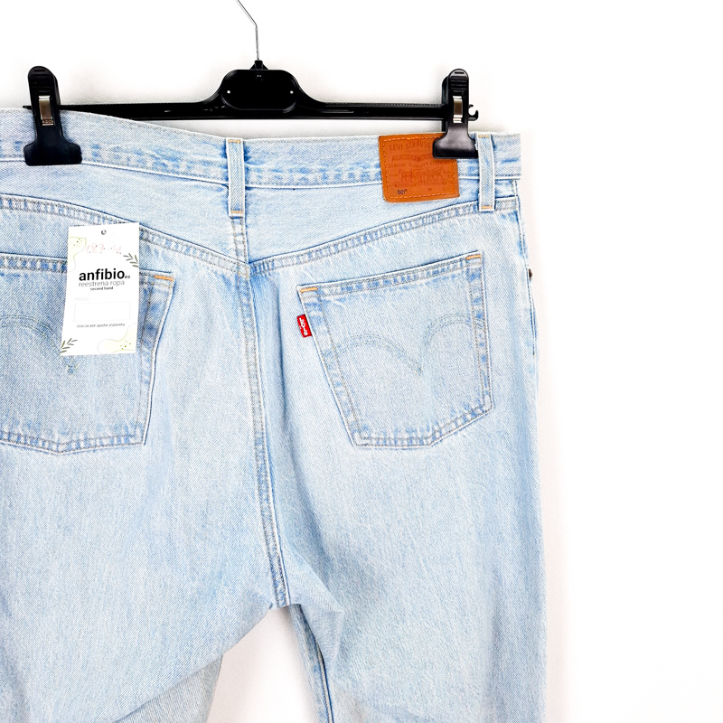 Levi's 501 Premium Talla España 46 W32 de Segunda Mano.