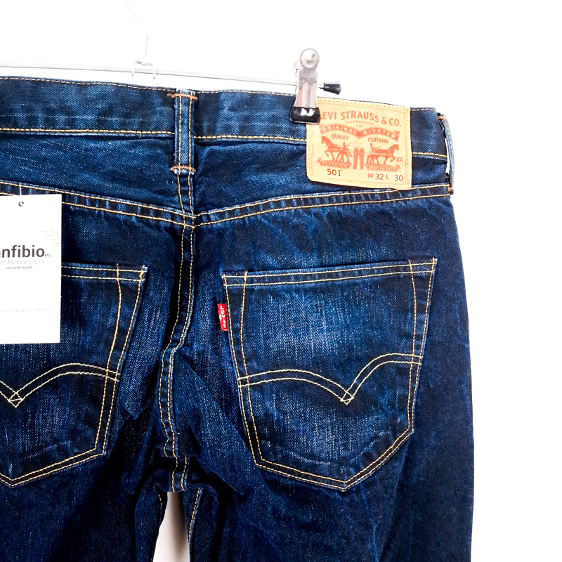 Levi's 501 Talla España 42 W32 de Segunda Mano