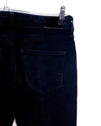 Levi's Straight Skinny Talla España 36 W26 de Segunda Mano