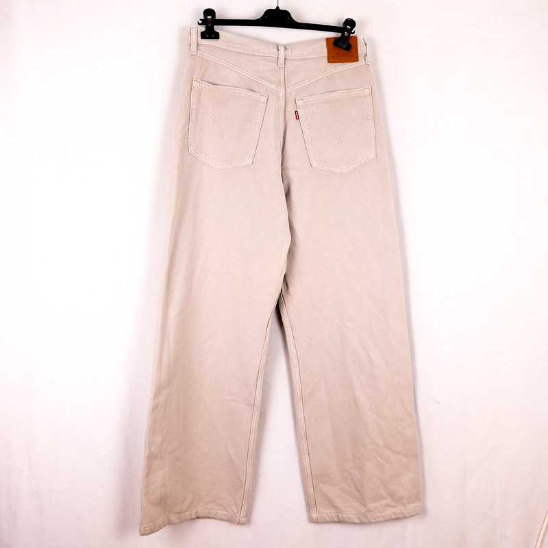 Levi's High Loose Premium Talla España 40-42 W30 de Segunda Mano