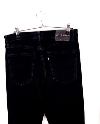 Levi's Line 8 Talla España 38-40 W29 de Segunda Mano
