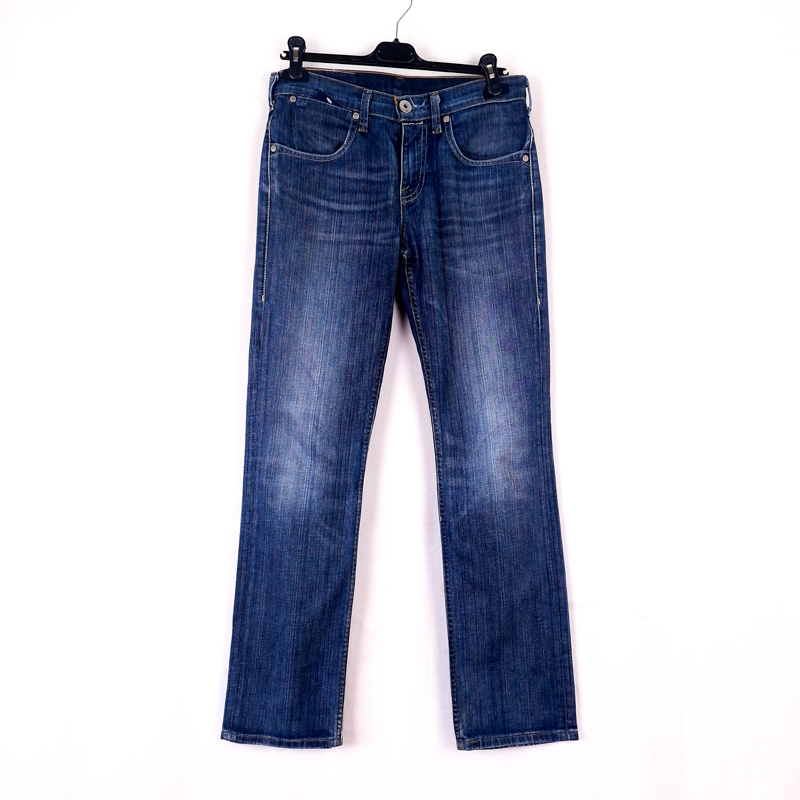 Levi's Talla España 40 W30 de Segunda Mano