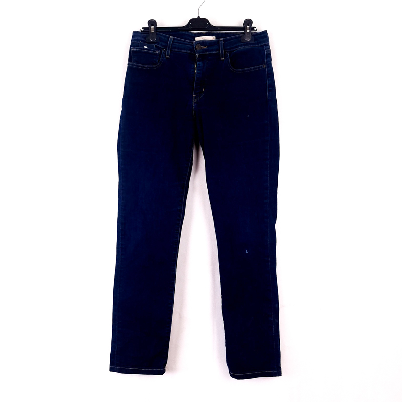 Levi's 712 Slim Talla España 42 W31 de Segunda Mano