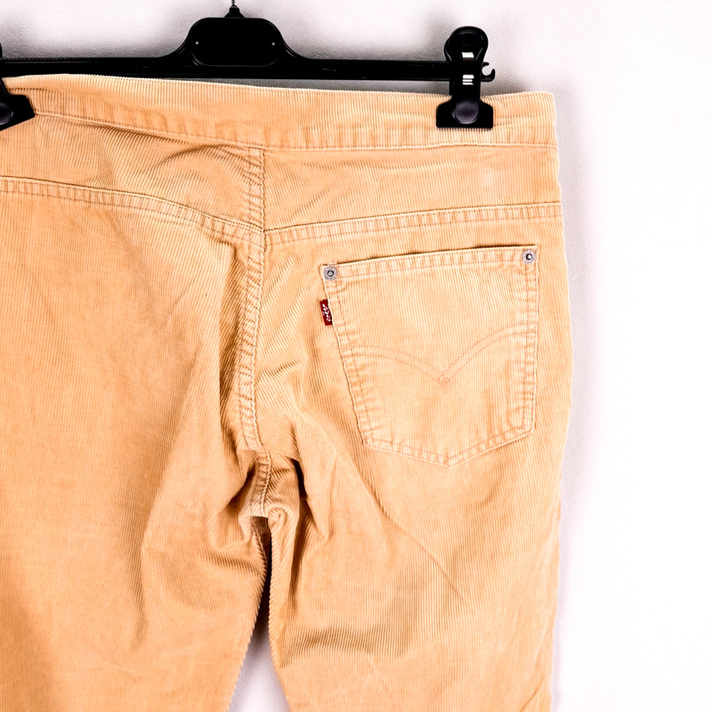 Levi´s de pana Talla España 42 de Segunda Mano