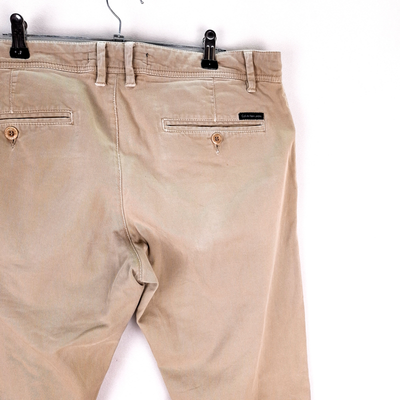 Calvin Klein Talla España 46 de Segunda Mano